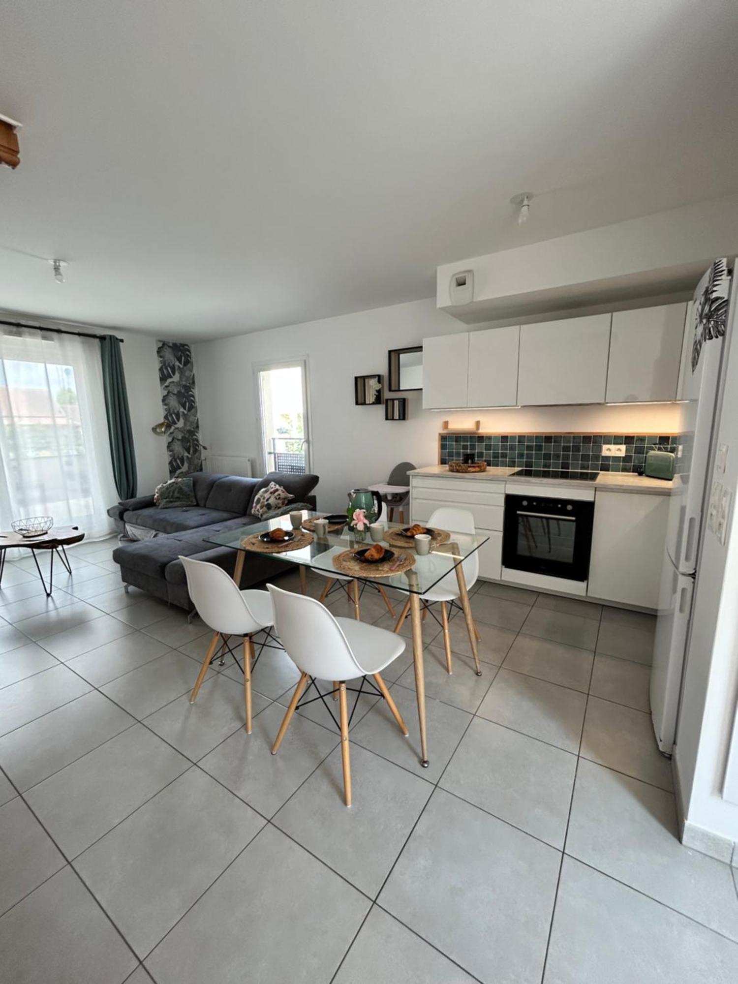 Apartment Disneyland Paris Familly - 7 Minutes - Parking - Wifi *