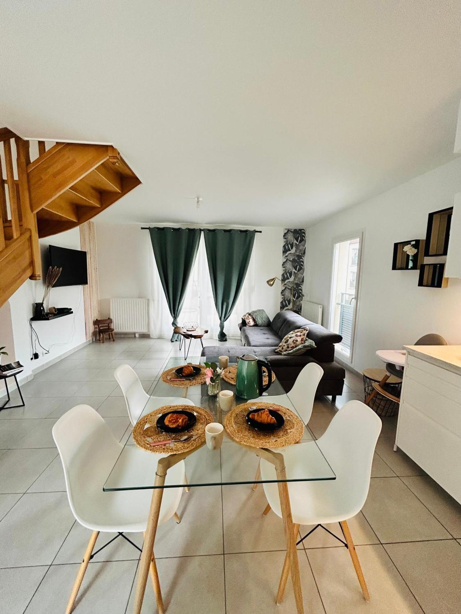 Disneyland Paris Familly - 7 Minutes - Parking - Wifi Chessy (Seine-et-Marne)